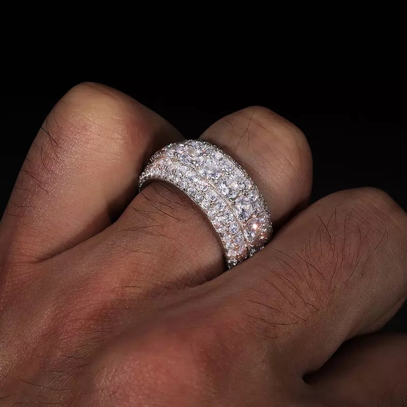 Anello “Iced Wheel” Argento 925 & VVS Moissanite