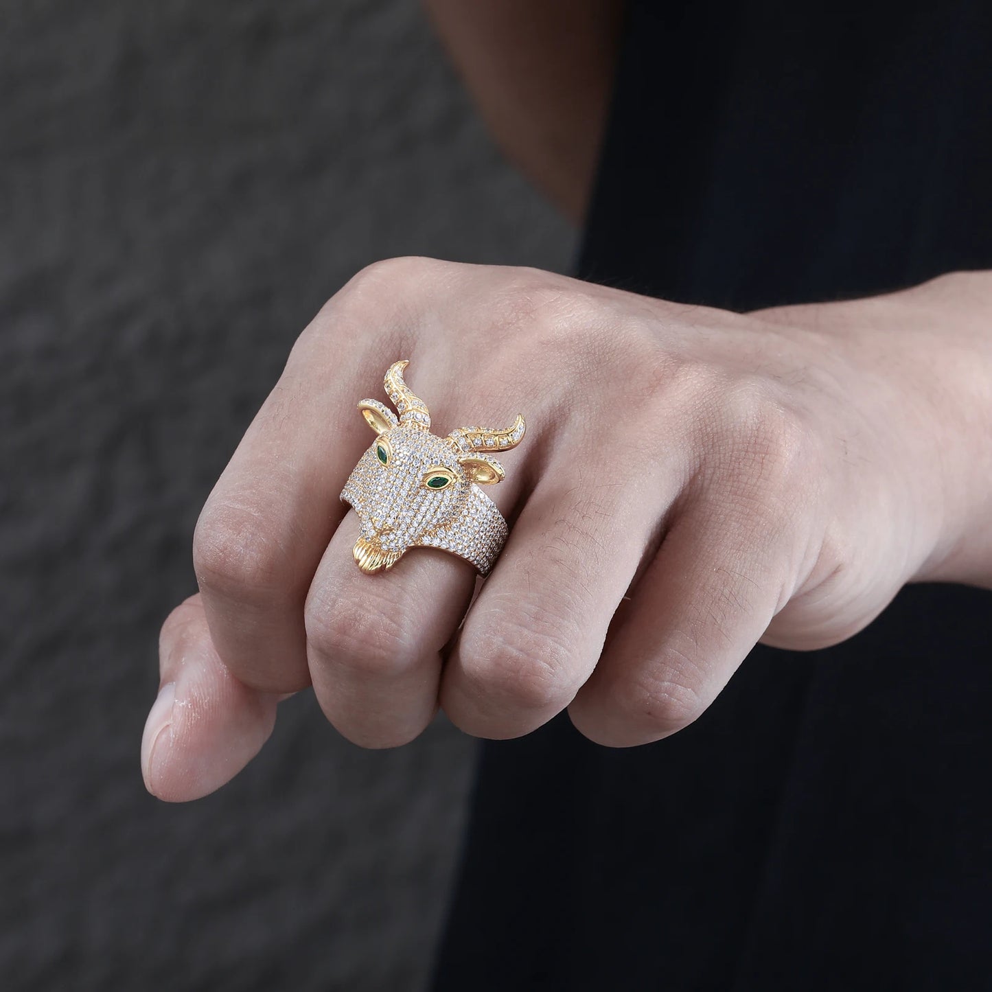 Anello "Goat" Argento 925 & VVS Moissanite
