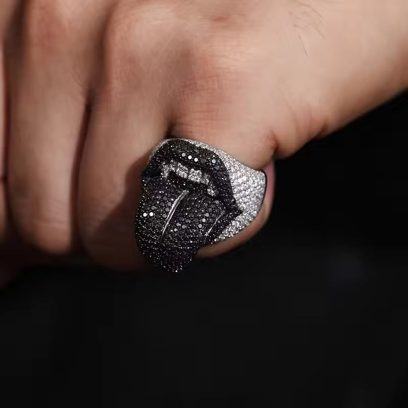 Anello “Icy Tongue” Argento 925 & VVS Moissanite