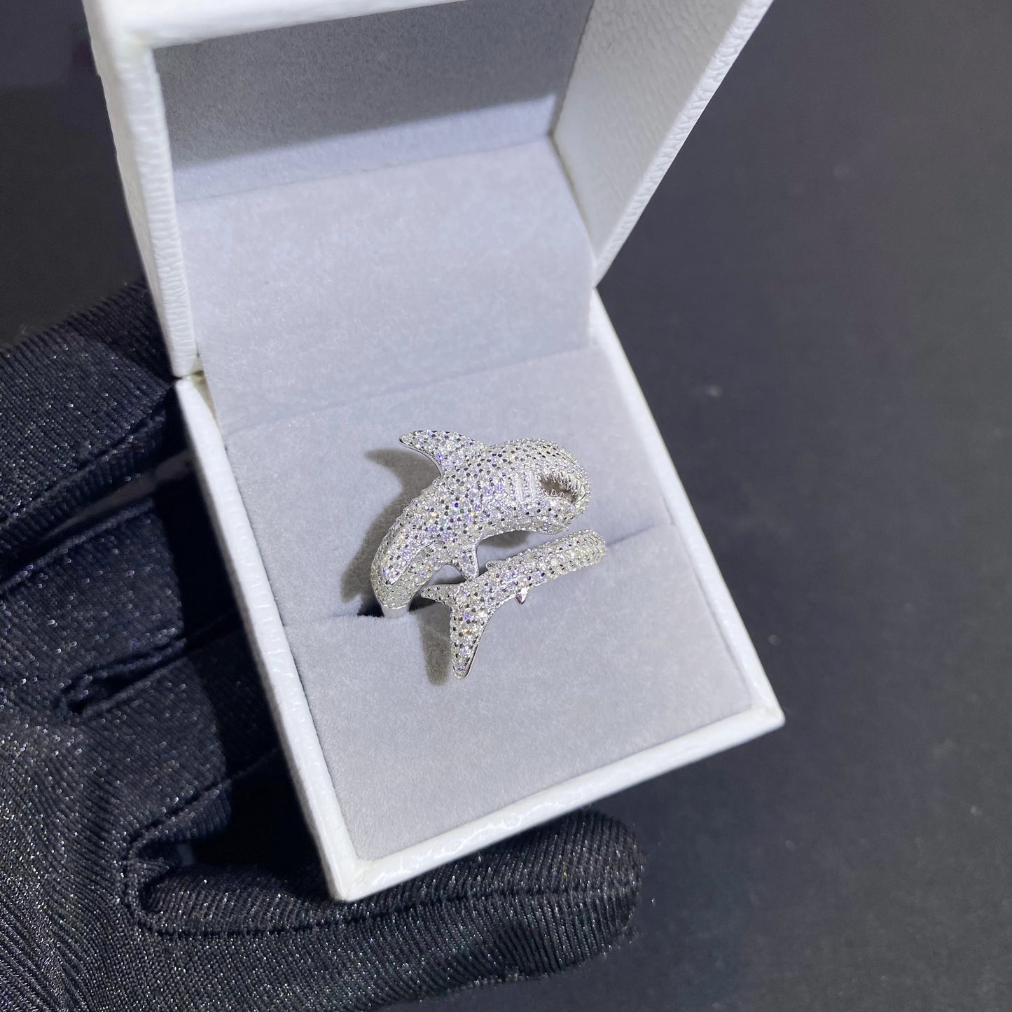 Anello "Predator Shark" Argento 925 & VVS Moissanite