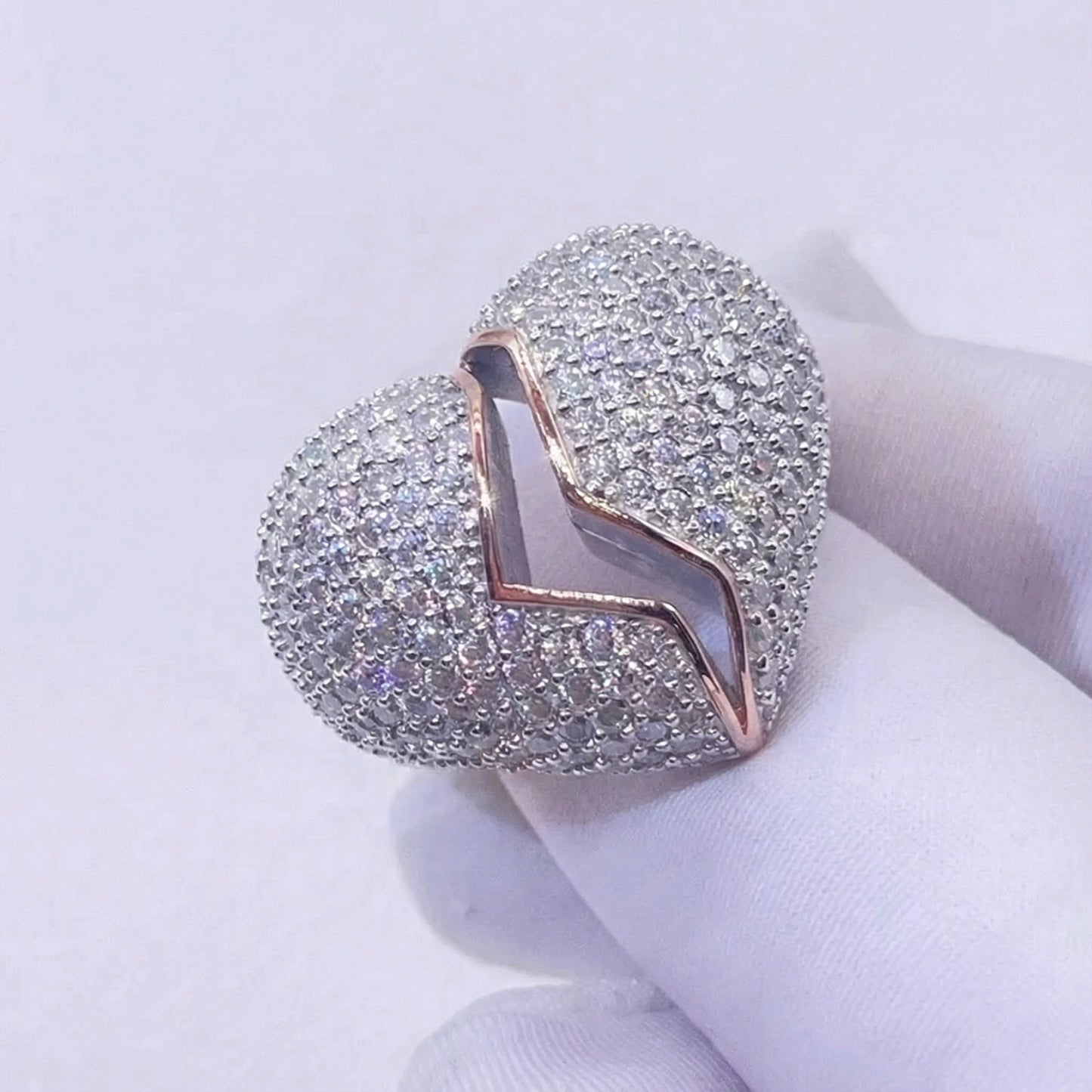 Anello "Broken Heart" Argento 925 & VVS Moissanite