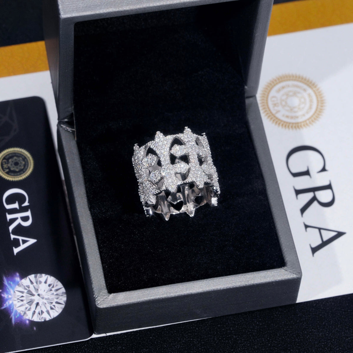Anello "Gothic Cross" Argento 925 & VVS Moissanite