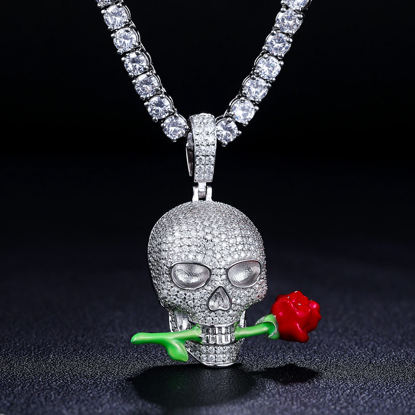 Ciondolo "Rose Skull" Argento 925 & VVS Moissanite